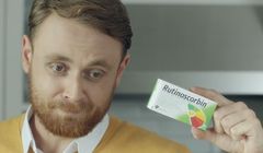 Rutinoscorbin reklamowany przez troskliwego ojca jako „numer 1” (wideo)