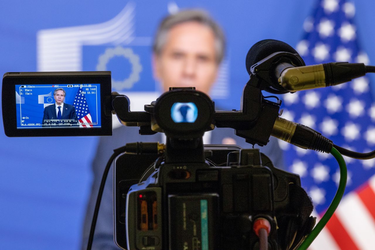 Nord Stream 2. Merkel spotkała się z Putinem, a Biden nałożył nowe sankcje