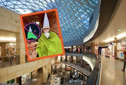 Zielony gnom terroryzuje pracowników galerii. "Trochę przerażające"