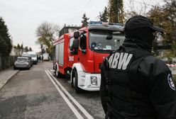 Badają okolice autostrady. Tu szukają szpiegowskiego sprzętu