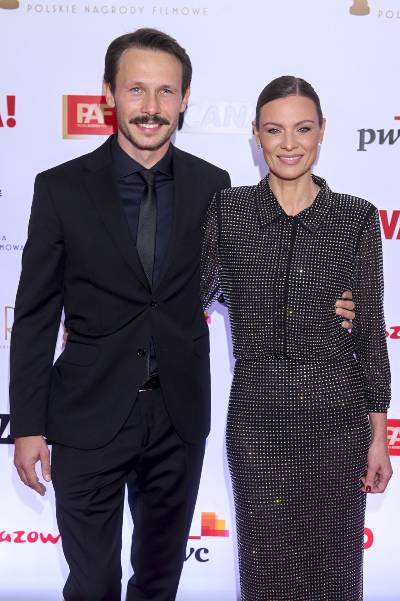 Magdalena Boczarska i Mateusz Banasiuk na czerwonym dywanie