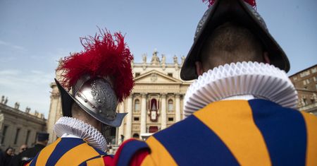 Bezprecedensowa decyzja. Przełożyli termin zaprzysiężenia
