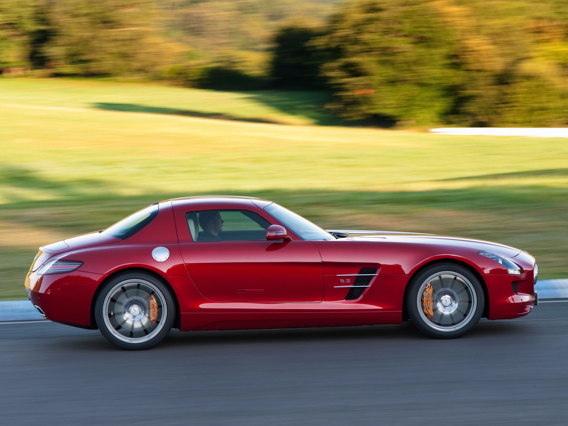 Żegnamy króla: odchodzi Mercedes-Benz SLS AMG 19