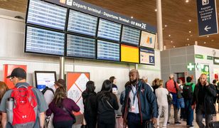 Trzy linie lotnicze zawieszają loty. Powodem strajk