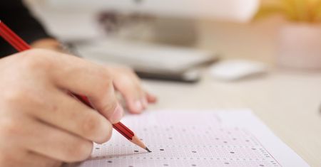 Egzamin ósmoklasisty 2024 z języka polskiego już jutro. Przecieki krążą