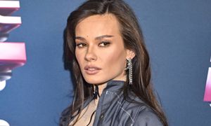 Pokazała się w nowej fryzurze. "Curtain bangs" to prawdziwy hit