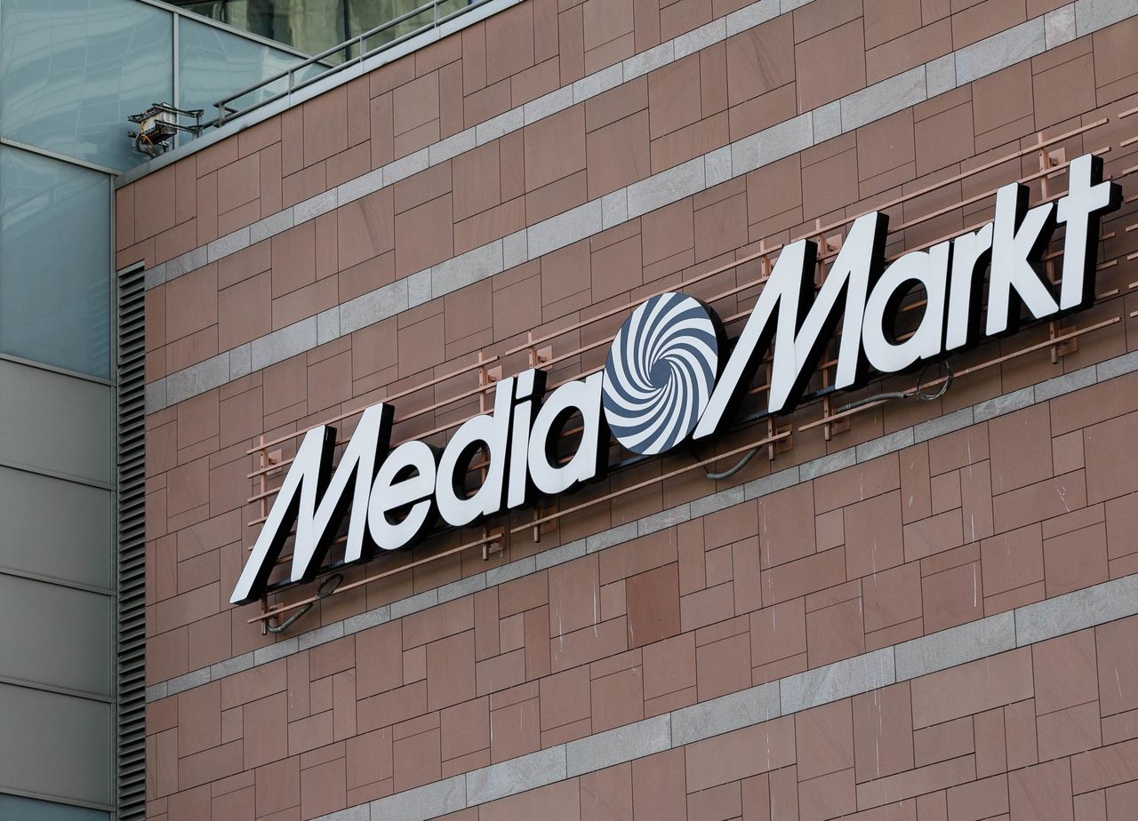 Zamiast 2999 zł zapłacisz 1799 zł. Obniżka w Media Markt