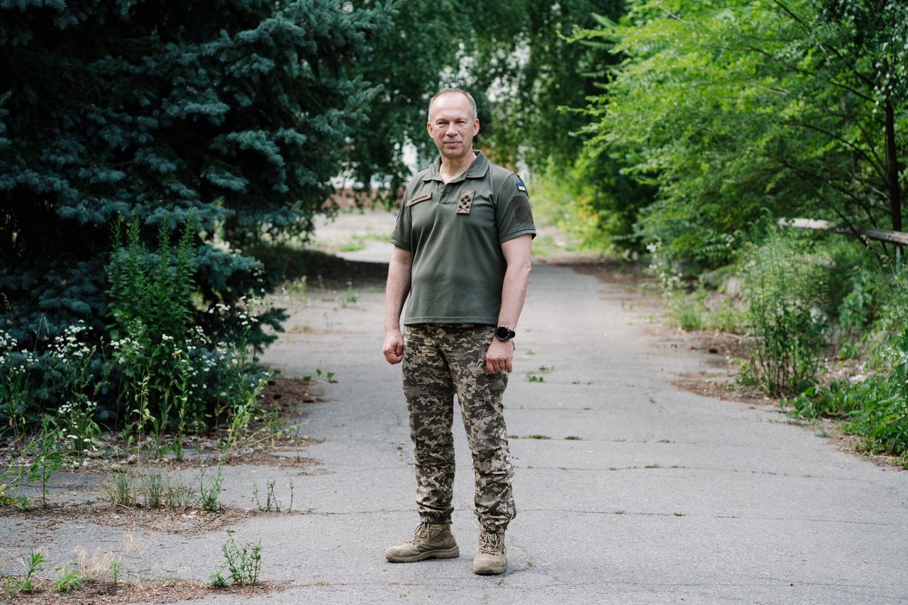 New Ukrainian armed forces commander in the crosshairs of Russian propaganda onslaught