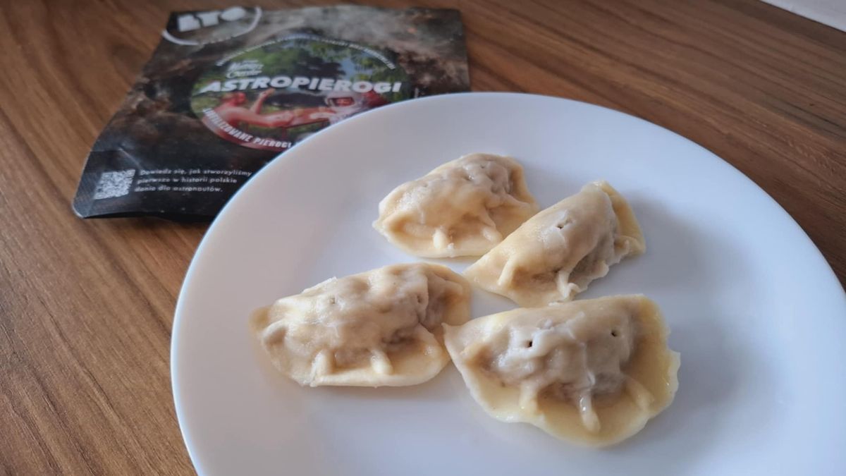 Astropierogi z Żabki