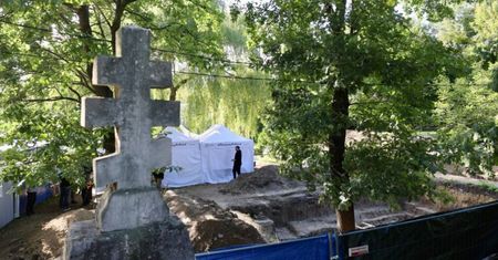 Ekshumacje we Lwowie. Znaleziono szczątki kilkudziesięciu osób