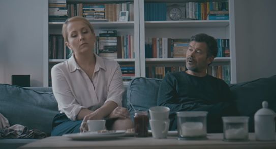 Jacek Braciak jako "seksistowska świnia" zapowiada kampanię "10 dowodów"