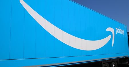 Amazon Prime czy Allegro Smart? Porównujemy obie oferty
