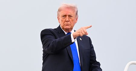 Trwał cały jeden dzień. Projekt Trumpa w Ormuzie wstrzymany