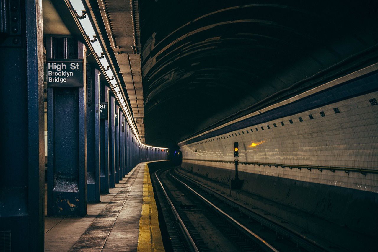 Tragedia na nowojorskim metrze: Kobieta zginęła po tym, jak została podpalona przez mężczyznę