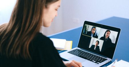 Szokujące słowa wykładowczyni. Wszystko zostało nagrane podczas zajęć online