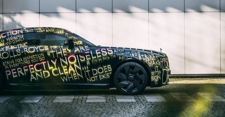 Spectre to pierwszy elektryk Rolls-Royce'a. Od 2030 roku będą tylko takie