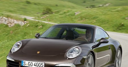 Porsche zapowiada nowe 911. Zamaskowany egzemplarz wygląda jak każde inne 911
