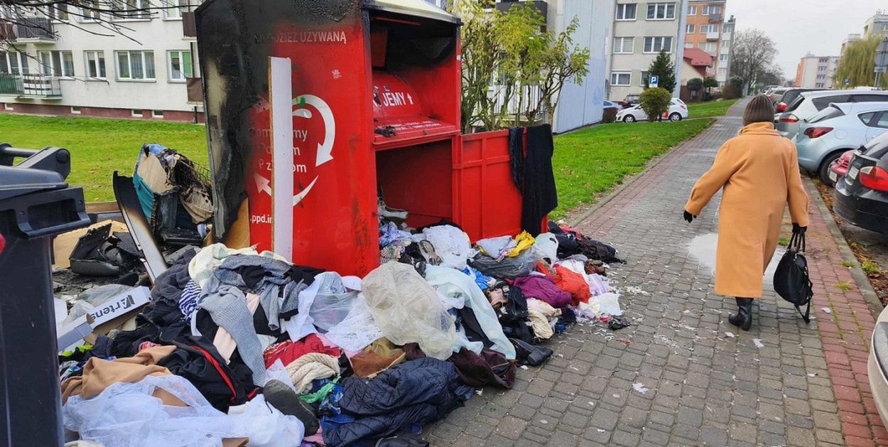 Tarnobrzeg: Ktoś podpalił kontener na używaną odzież i śmieci