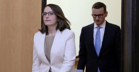 Rząd się opamiętał? Minister finansów: liczymy każdą złotówkę