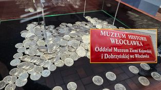 Drugi skarb w centrum Włocławka. 532 srebrne monety pod podłogą kamienicy