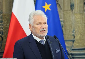 Brak Polski na kluczowym szczycie w Londynie. Jasne zdanie Kwaśniewskiego