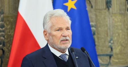 Brak Polski na kluczowym szczycie w Londynie. Jasne zdanie Kwaśniewskiego