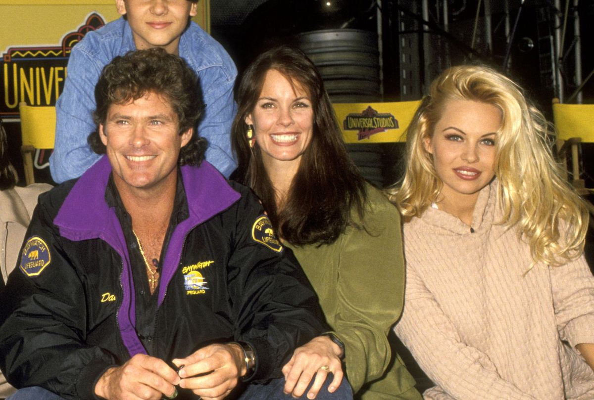 David Hasselhoff, Alexandra Paul i Pamela Anderson w 1993 r.
