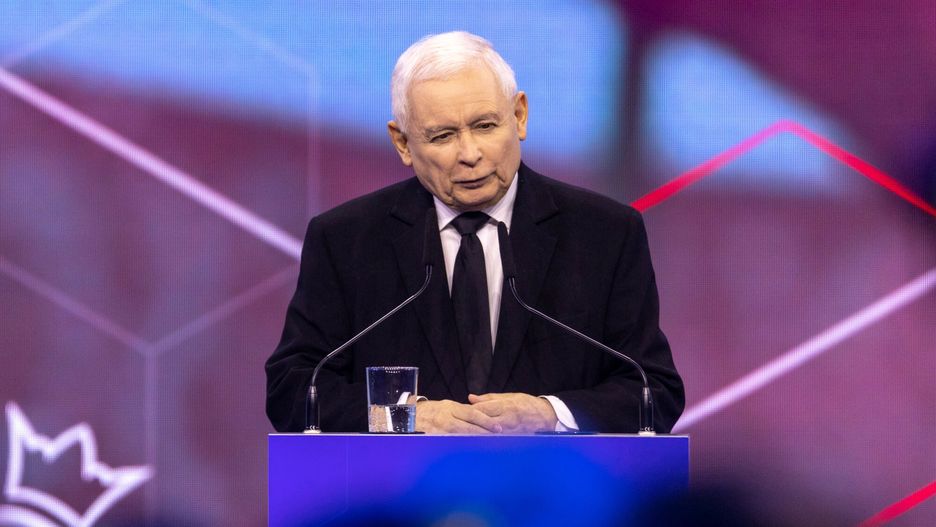 Jarosław Kaczyński oszczędza na wyborach