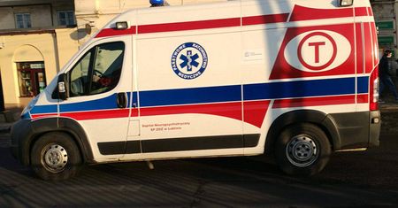 Wypadek na ul. Filaretów w Lublinie. Samochód potrącił 16-latkę
