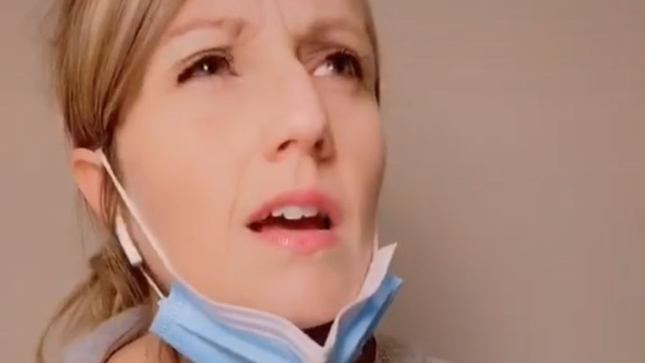 Mama Doctor Jones prowadzi popularny profil na TikToku