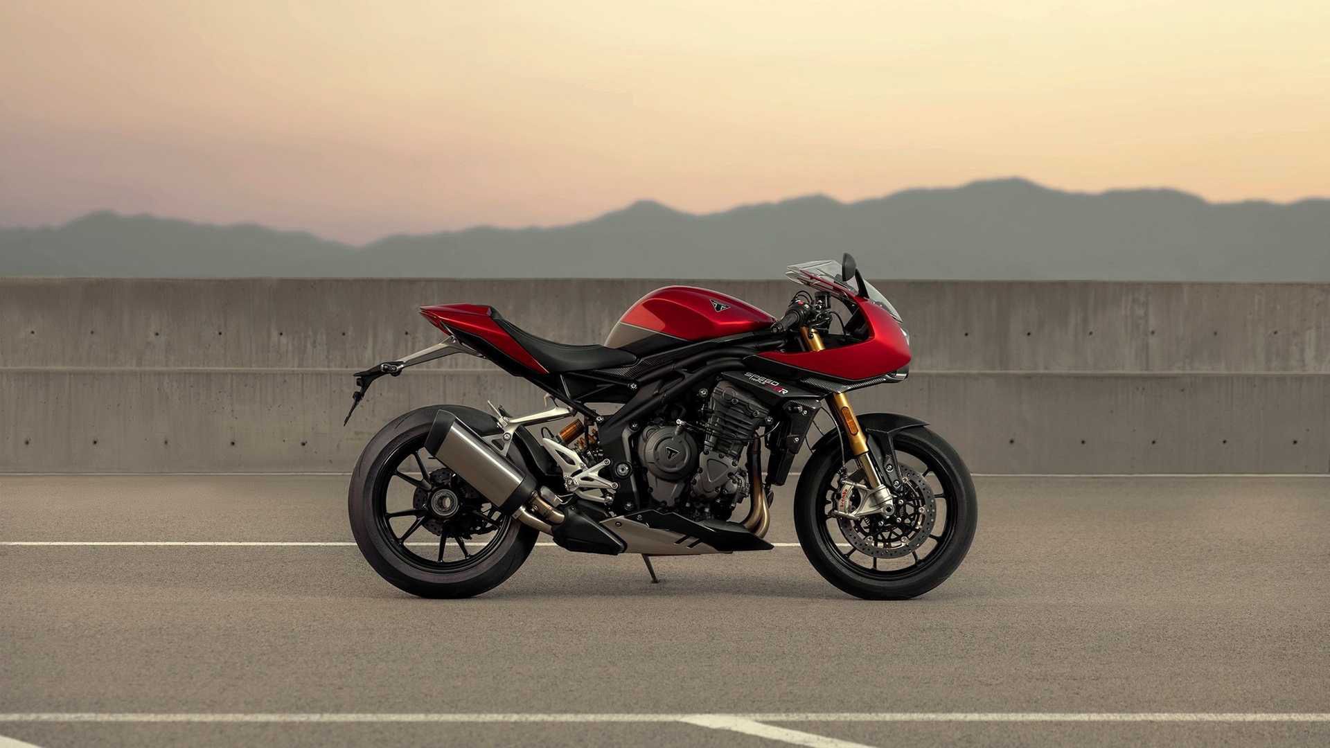 Triumph Speed Triple RR
