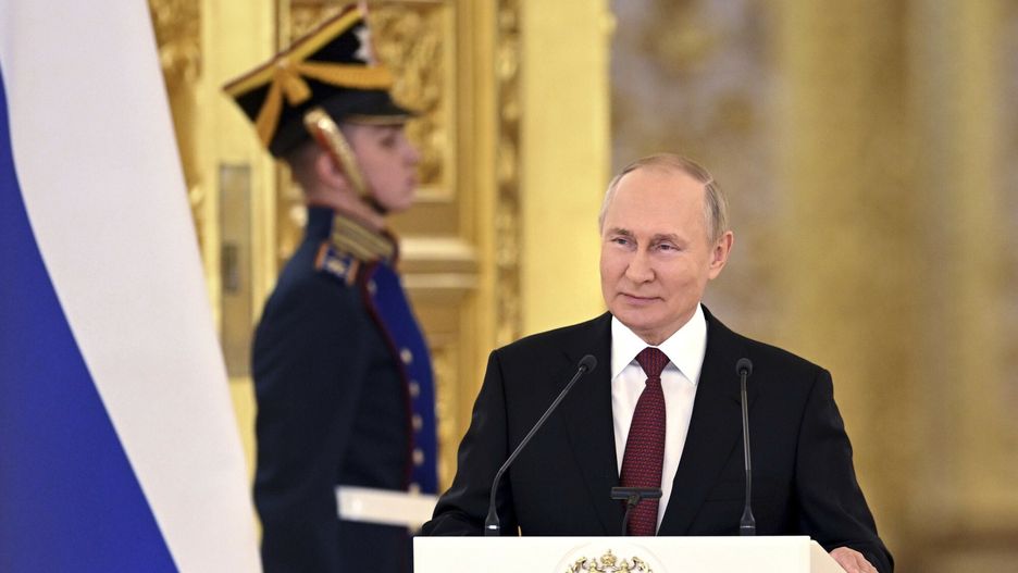 arch52
Russian President Vladimir Putin delivers his speech as he attends a ceremony to receive credentials from newly appointed foreign ambassadors to Russia in the Kremlin, in Moscow, Russia, Tuesday, Sept. 20, 2022. (Pavel Bednyakov, Sputnik, Kremlin Pool Photo via AP)
Pavel Bednyakov