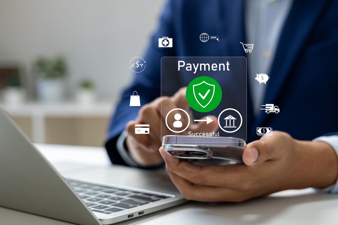 Przelewy pod ścisłą kontrolą. Banki wprowadzają nowe zasady