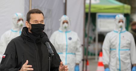 Od soboty cała Polska w czerwonej strefie? Zobacz, co mówi premier