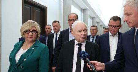 PiS reaguje na decyzję PKW. "Idziemy szeroko"