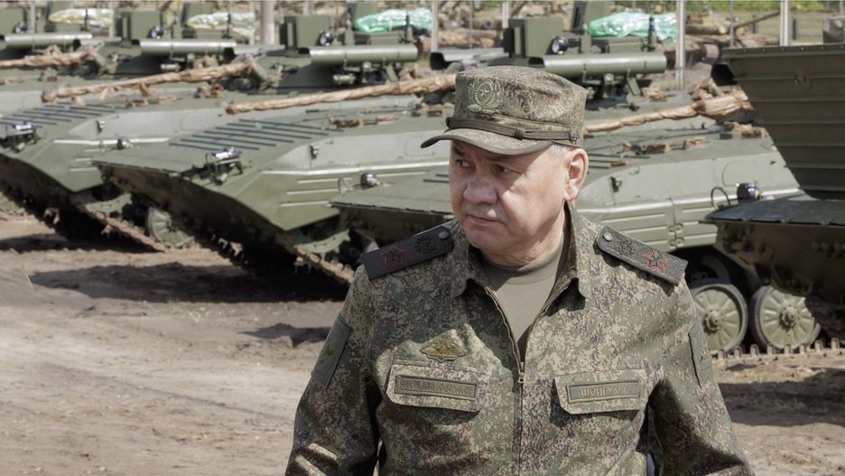 Szojgu od wielu lat jest ministrem w kolejnych rosyjskich rządach.