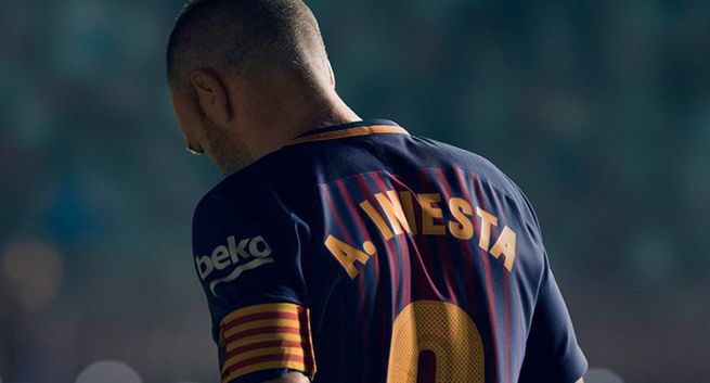 20 lat Nike z FC Barcelona. W spocie Andrés Iniesta, Philippe Coutinho, Gerard Piqué, Sergio Busquets, Sergi Roberto (wideo)