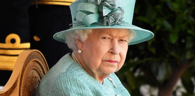Na co zmarła królowa Elżbieta II? Oto co wpisano w akcie zgonu monarchini