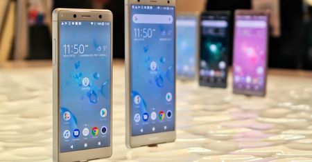 Lepszy design i aparat 4K HDR. Oto Sony Xperia XZ2 [wideoprezentacja]