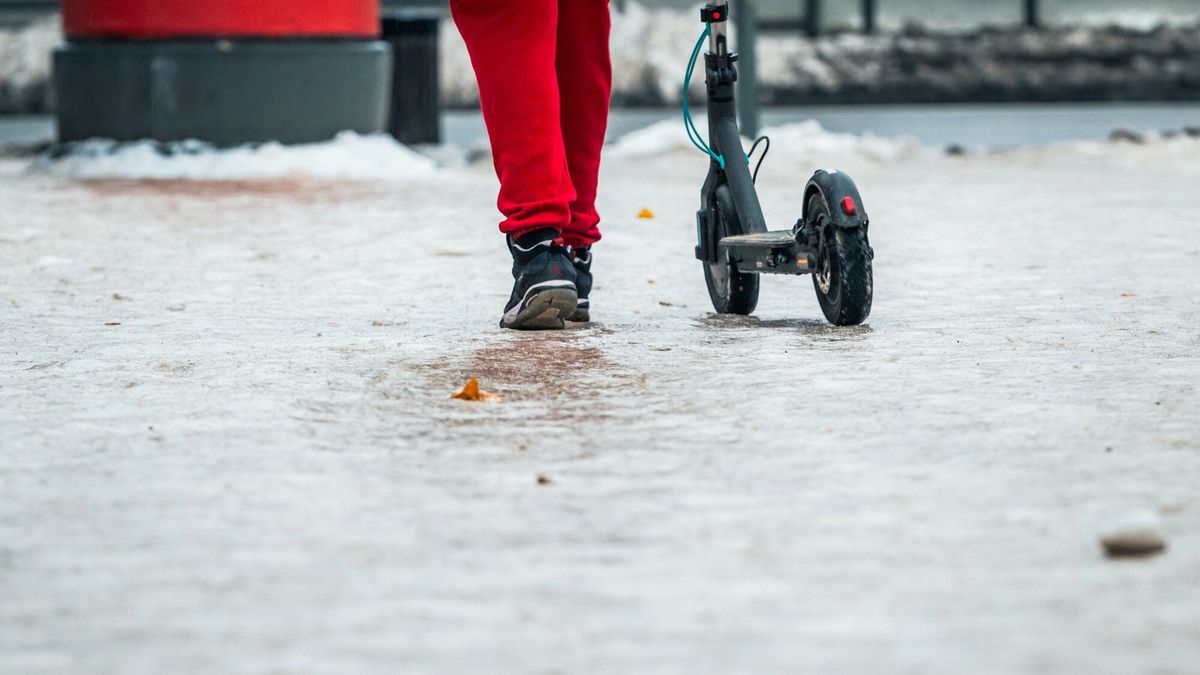 Nagły wzrost upadków po gołoledzi