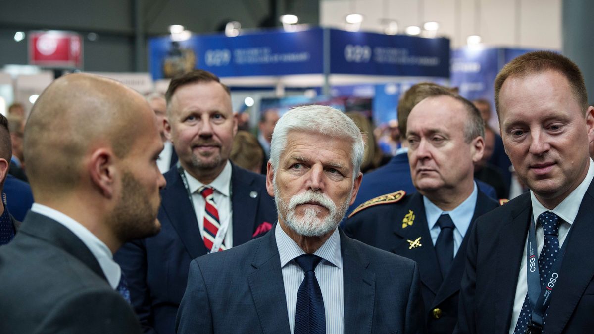 Petr Pavel, Czech Republic's president, center, at the International Defence and Security Technologies Fair (IDET), in Brno, Czech Republic, on Wednesday, May 28, 2025. The European Union's 27 member states gave initial approval to a 150 billion defense fund that will distribute money to countries looking to invest in security capabilities according to people familiar with the matter. Photographer: Milan Jaros/Bloomberg via Getty Images