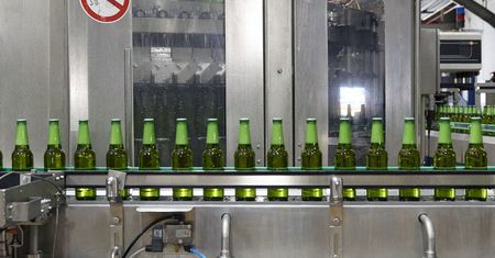 Co z banderolą na piwach? Jest projekt ministerstwa. Zmian teraz nie będzie