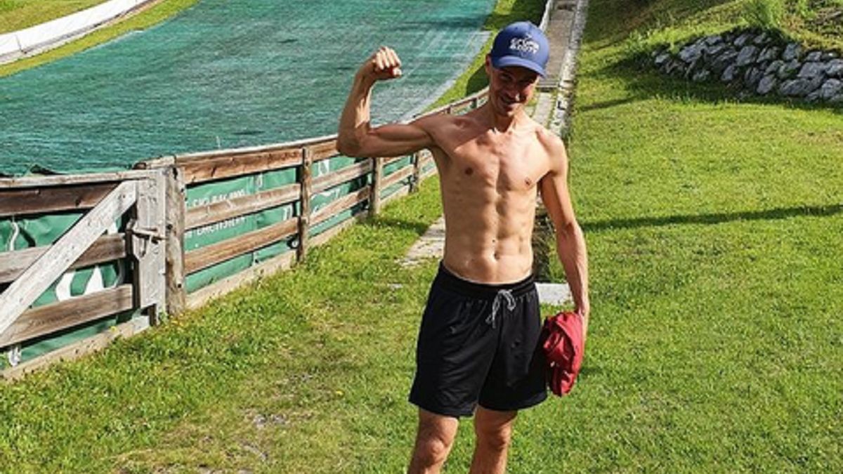 Piotr Żyła na siłowni. "Piter" przegrywa z trenerem