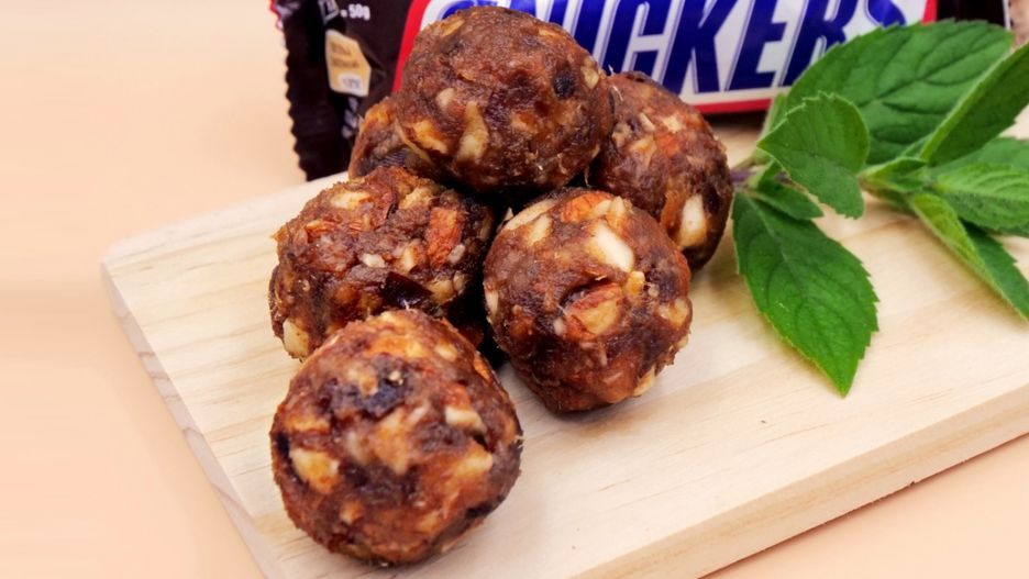 Gotowe kulki Snickers.