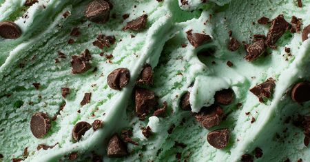 Najprostszy przepis na domowe lody. Poprawiają nastrój i smakują obłędnie