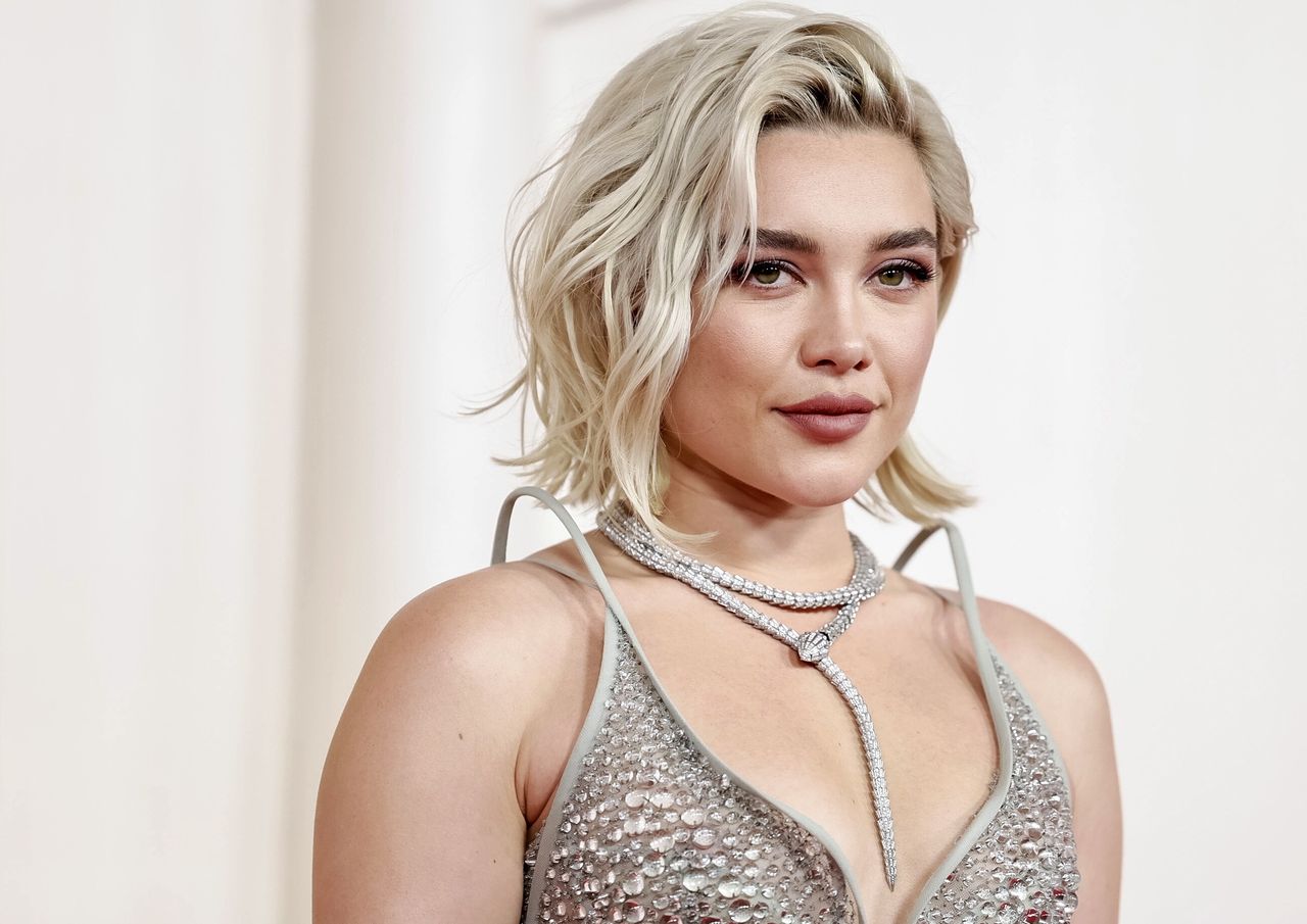 Oscary 2024. Florence Pugh zachwyciła na czerwonym dywanie