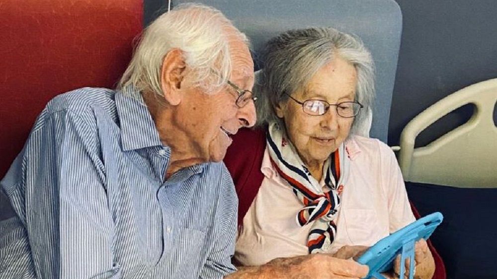 Starsze małżeństwo razem pokonało koronawirusa