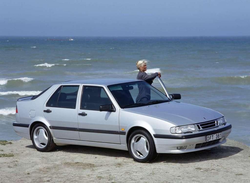 Saab 9000