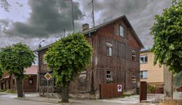 "Miliony domów pozamykane na zardzewiałe kłódki". Eksperci alarmują