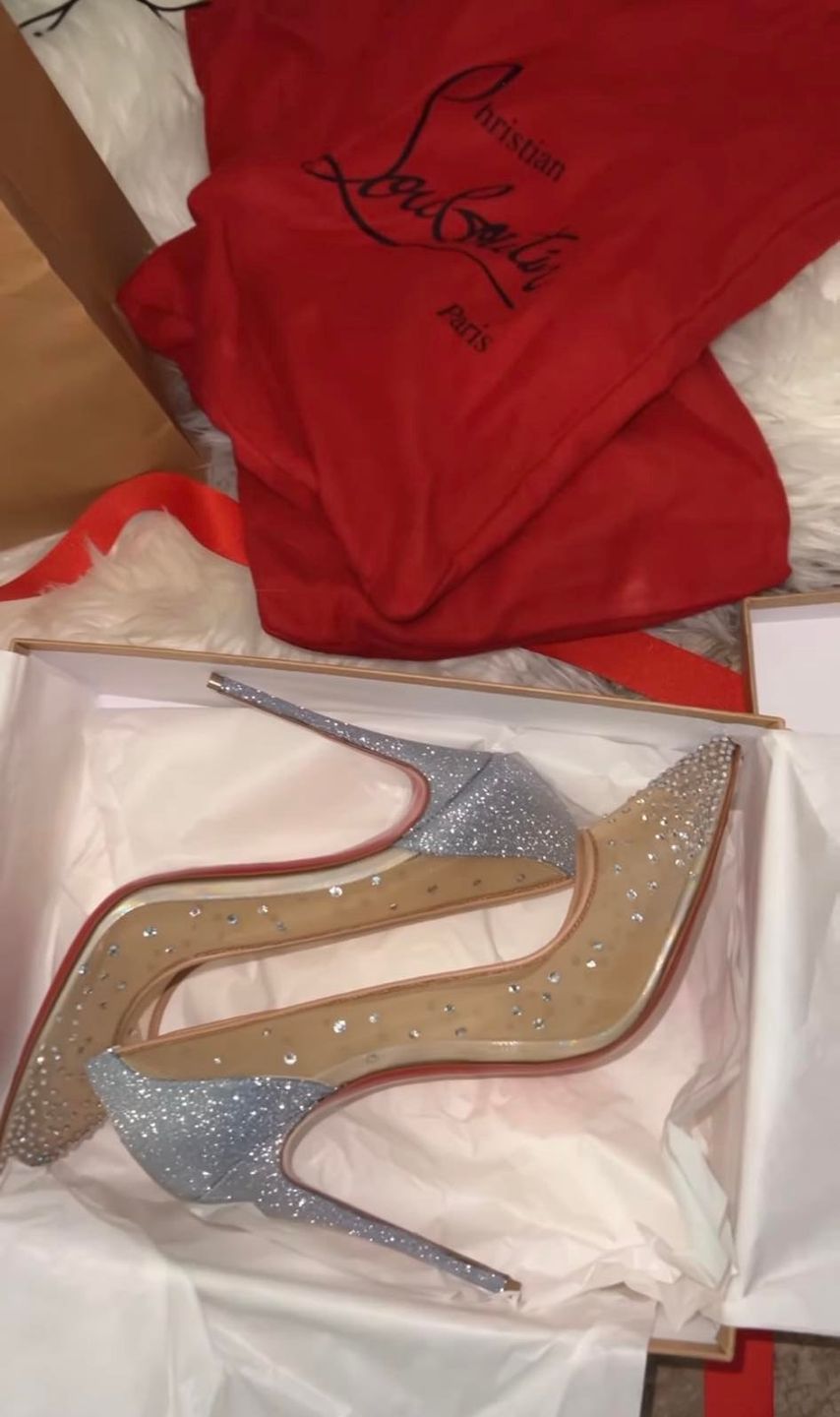 Powrót Caroline Derpienski do Miami